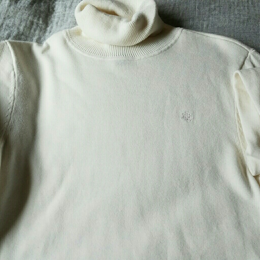 RALPH LAUREN TURTLENECK SZ M